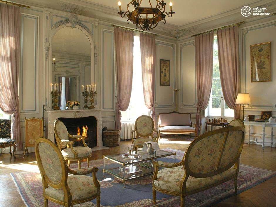 Chateau Du Breuil Cheverny Interior foto